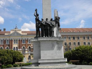Monumentul Glorie Ostaşului Român - Cluj
