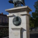 Statuia Lupa Capitolina din Cluj-Napoca